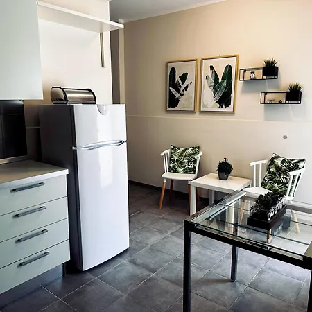 Lifeguard Beachfront Luxury Flat, 30meters From Sea Apartment *