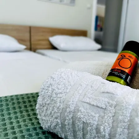 Lifeguard Beachfront Luxury Flat, 30meters From Sea *