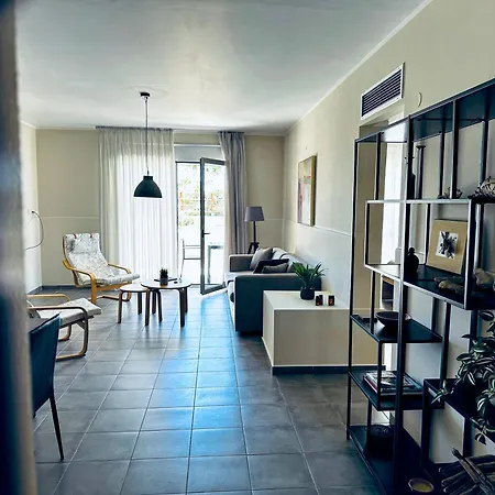 Lifeguard Beachfront Luxury Flat, 30meters From Sea Apartment *