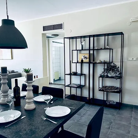 Lifeguard Beachfront Luxury Flat, 30meters From Sea Apartment Stalos