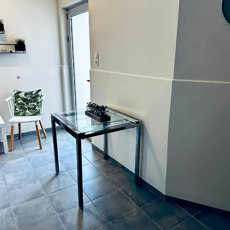 Apartment Lifeguard Beachfront Luxury Flat, 30meters From Sea